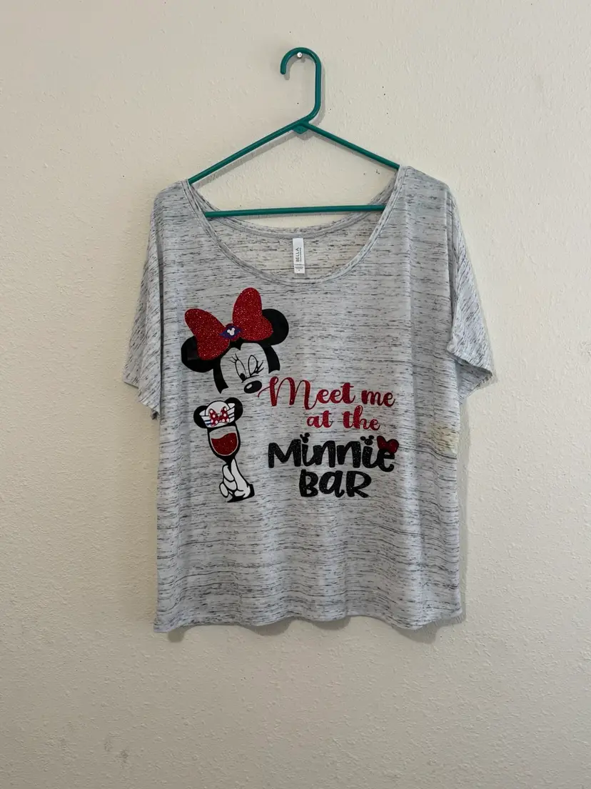 038. Meet Me At The Minnie Bar Shirt Size L