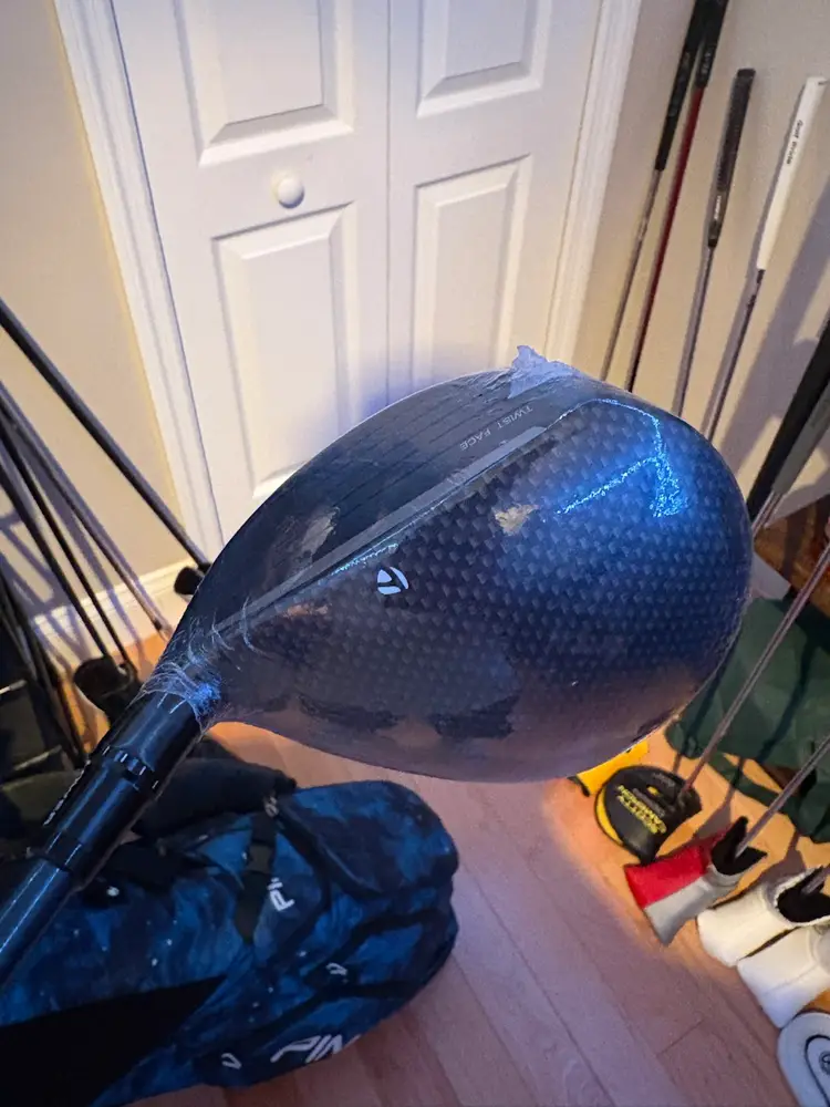 TaylorMade Qi35 3 Wood New In Plastic