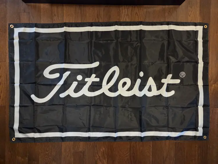 Black Titleist Banner