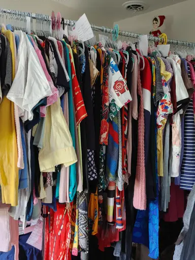 Clothing! M & W! XS-4X. Preloaded plus some straight from bag.