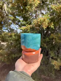 4.75” Hummingbird Double Bubble Concrete planter