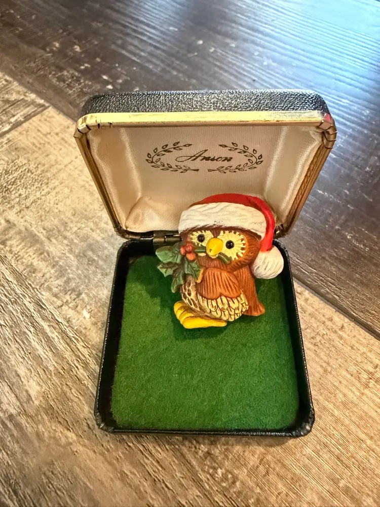 Vintage Owl Christmas Brooch