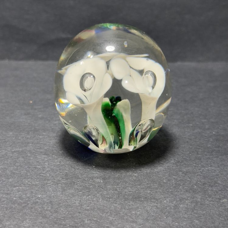 #1490 Vintage, 3”, Joe St Clair, White Cala Lily Paperweight