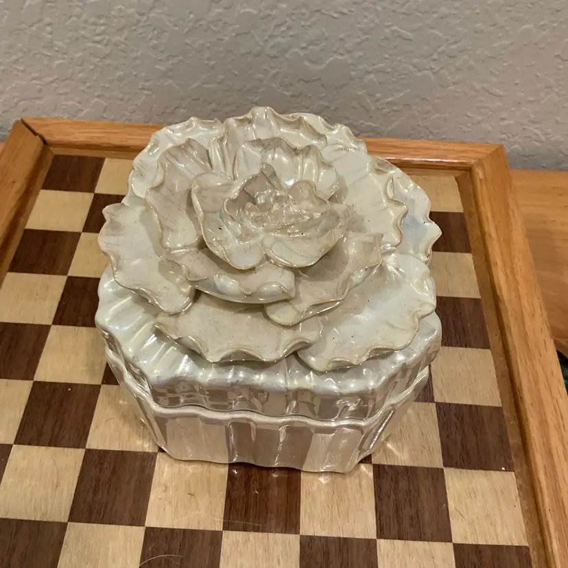 Iridescent Ceramic Ruffled Flower Jewelry Box
