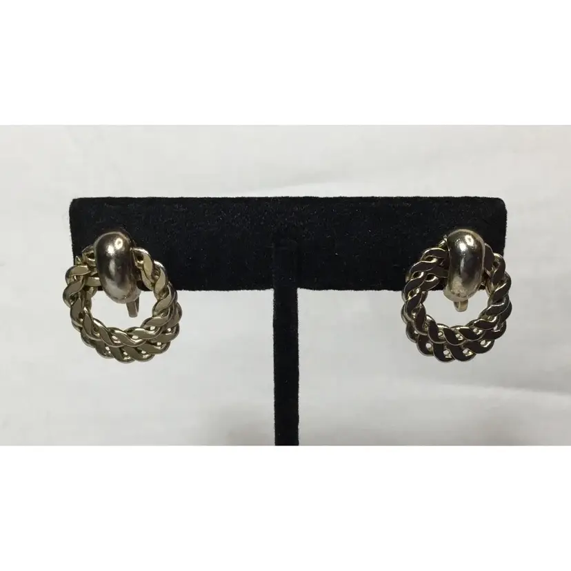 Vintage Coro earrings, gold tone double wreath, screw backs, 3/4 inch