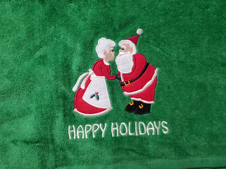 Trim A Home K Mart Christmas Towel 42" x 22.5" ~ NEW ~ Vintage