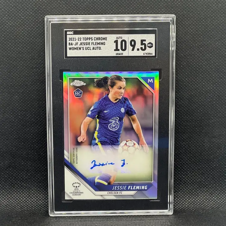 Jessie Fleming 2021/22 Topps Chrome UEFA Women Autograph SGC 9.5/10 Soccer Card