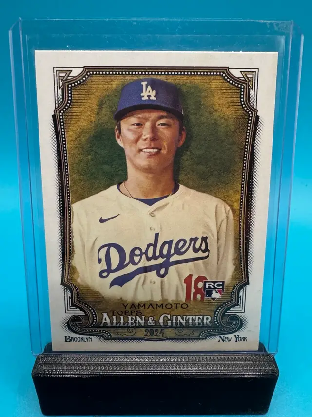 Yoshinobu Yamamoto Allen & Ginter RC Los Angeles Dodgers