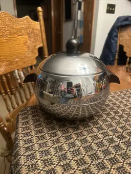 Vintage MCM West  Bend Penguin Hot & Cold Server Ice Bucket Bakelite Handles