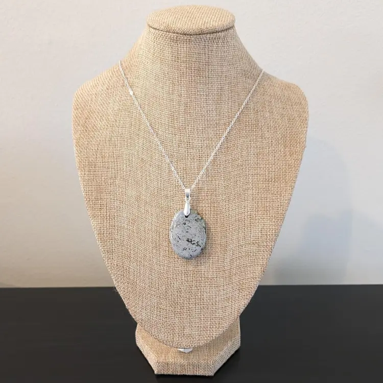 Grey Stone Necklace - Silver