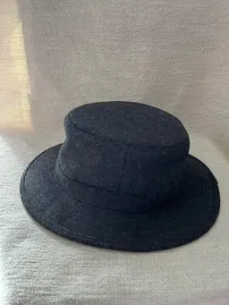 LRG Duluth Trading Crusher Hat Men Wool Blend Fitted Plaid Lined Winter Charcoal