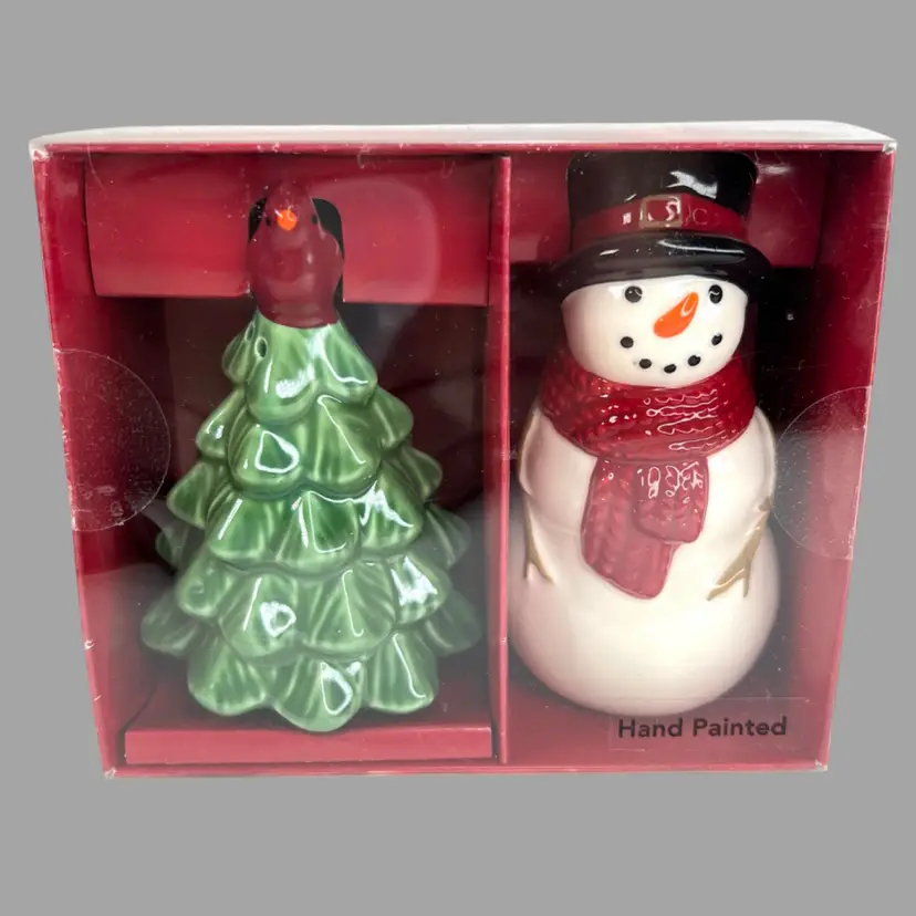 Cardinal In Christmas Tree & Frosty Snowman Salt & Pepper Shakers. NIB Unopened St. Nicholas Square.