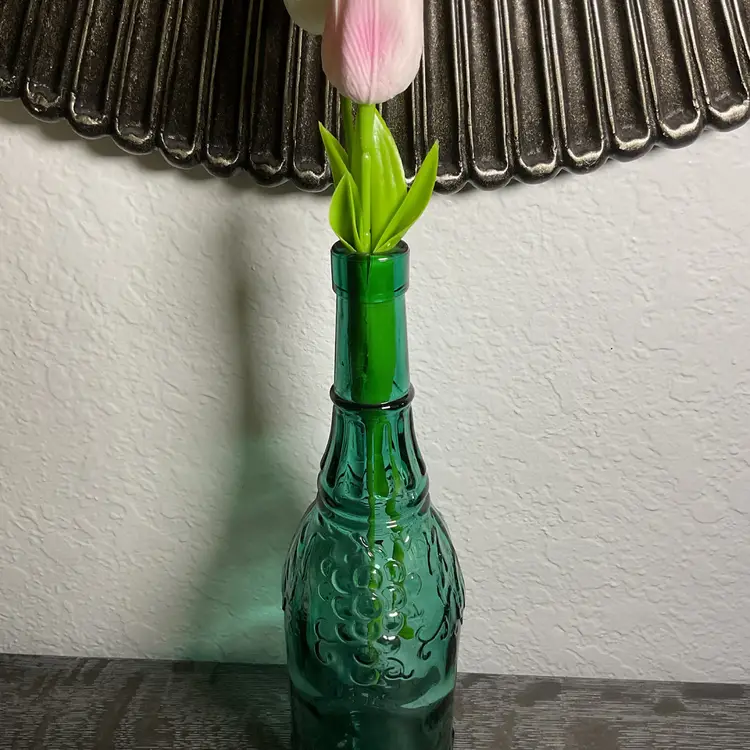 CHOICE Decorative Bottle