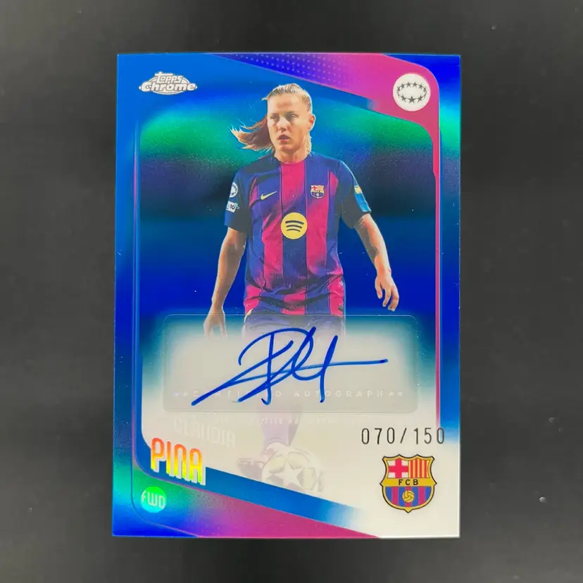 Claudia Pina 2025/26 Topps Chrome UWCL Autograph Blue /150 Barcelona Soccer Card