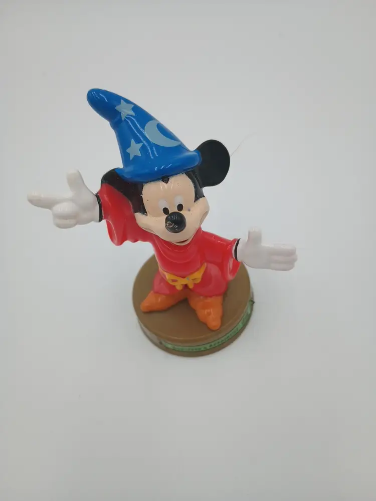 random Pull clothing live $3 starts This will have nice blend of Mens and Women's