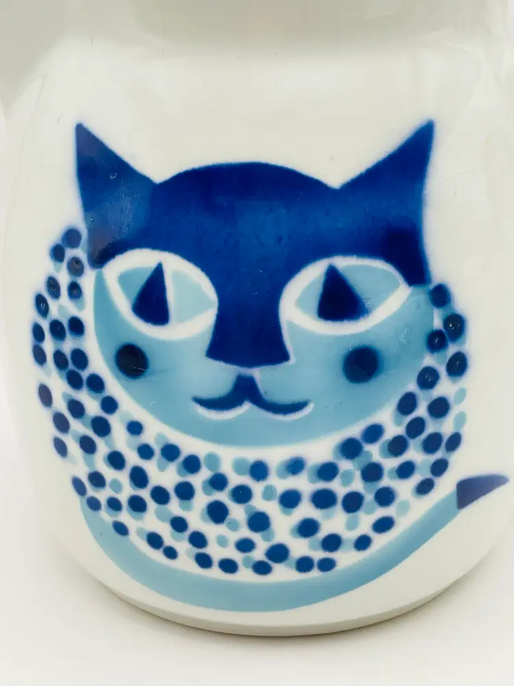 Vintage, ARABIA, MCM, Finland “Kissa” Cat Pitcher, Kaj Franck, 1960s to 1970s