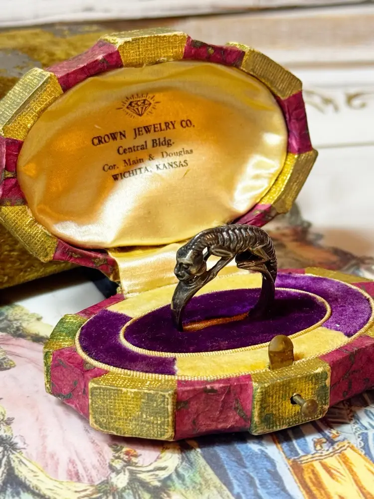 Sterling Silver Skeleton Animal Ring Size 11.5