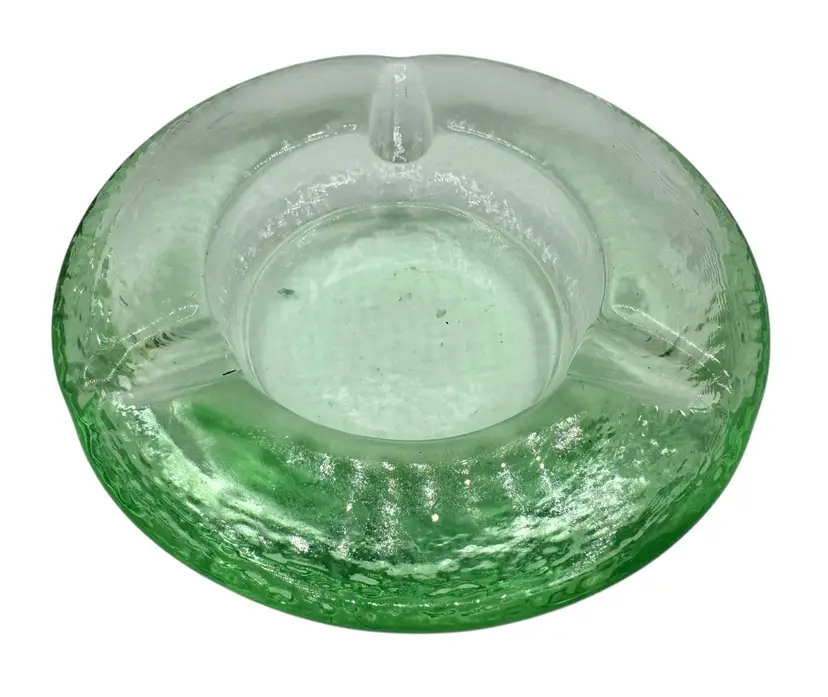 Fire and Light Recycled Glass Cigar Ashtray Light Celery Green Round Retired 7”