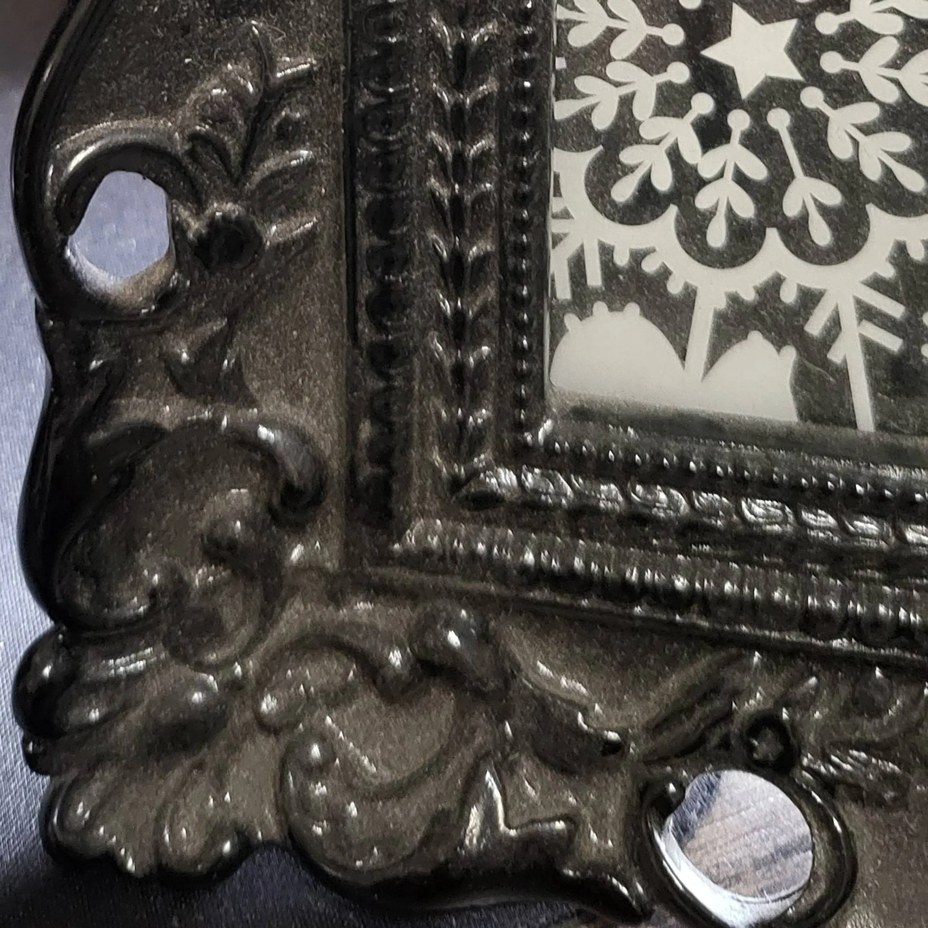 Image 3 of 3