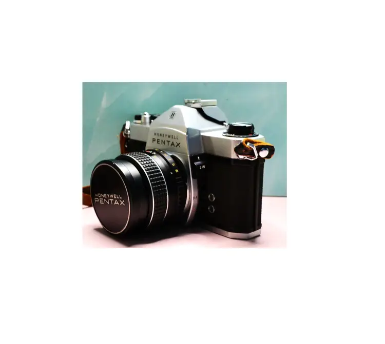 Vintage Honeywell Pentax SP1000 35mm SLR Film Camera Asahi Japan M42 Mount Fully Manual Original Form Fit Case