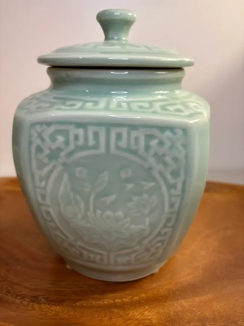 Vintage Asian Longquan Four Seasons Celadon Ginger Jar