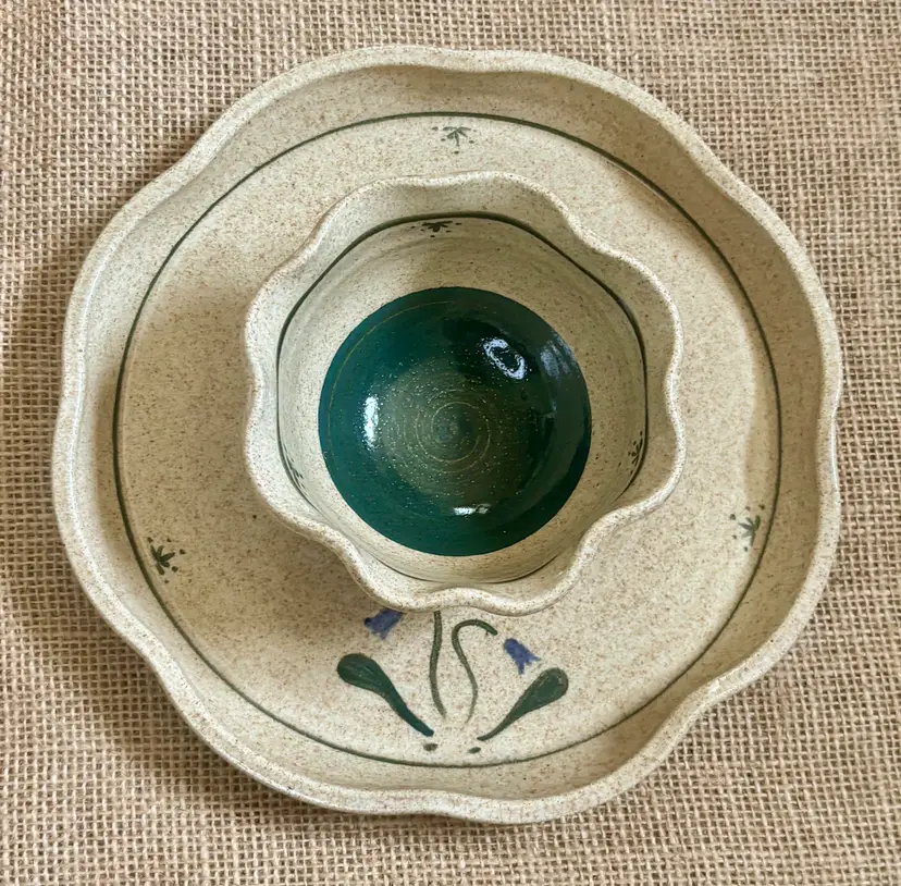 Signed Art Pottery Chip And Dip Dish Bowl Speckled Tan Green Blue Floral Rustic