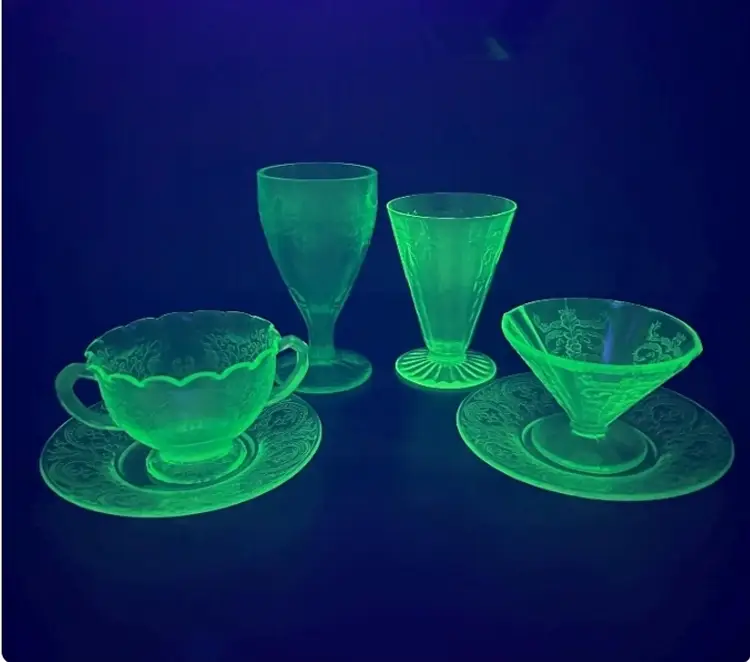 Six Piece Uranium Vaseline Green Depression Glass Lot