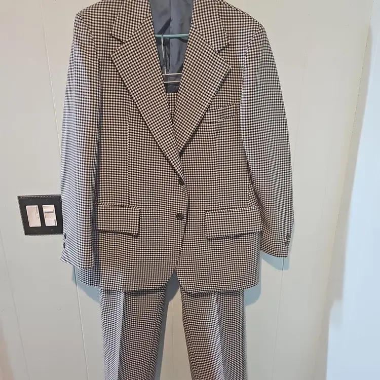 Lane Crest CA Vintage 2 Piece Houndstooth Long Sleeve Jacket Straight Pants Suit