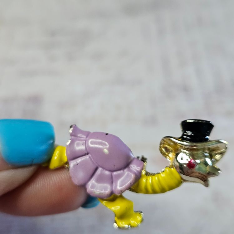 Vintage Turtle in Hat Brooch