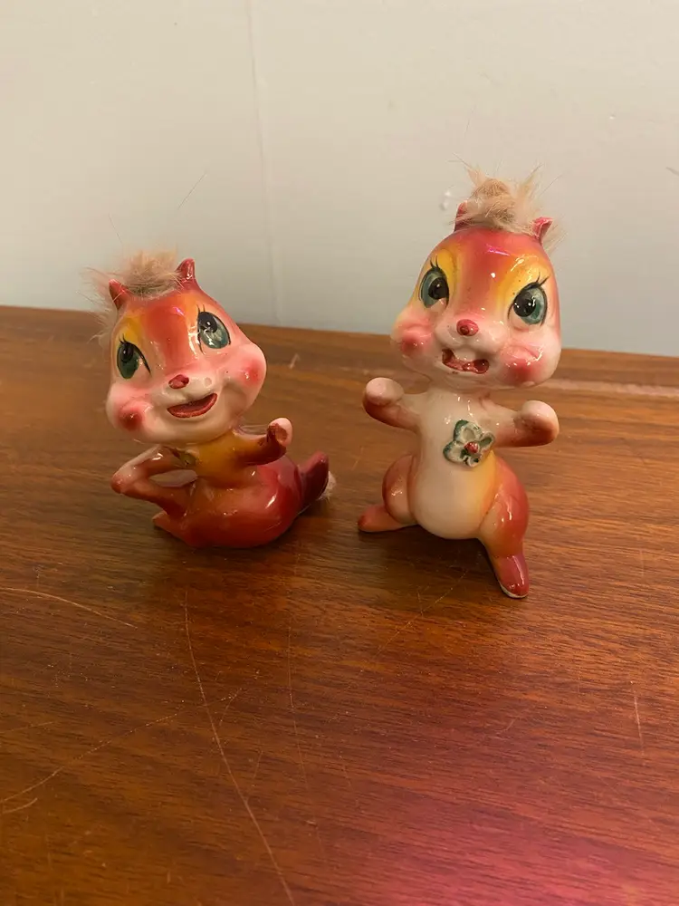 Pair Of Kitschy Empress Figurines Creatures Squirrels (?) Animal Pink