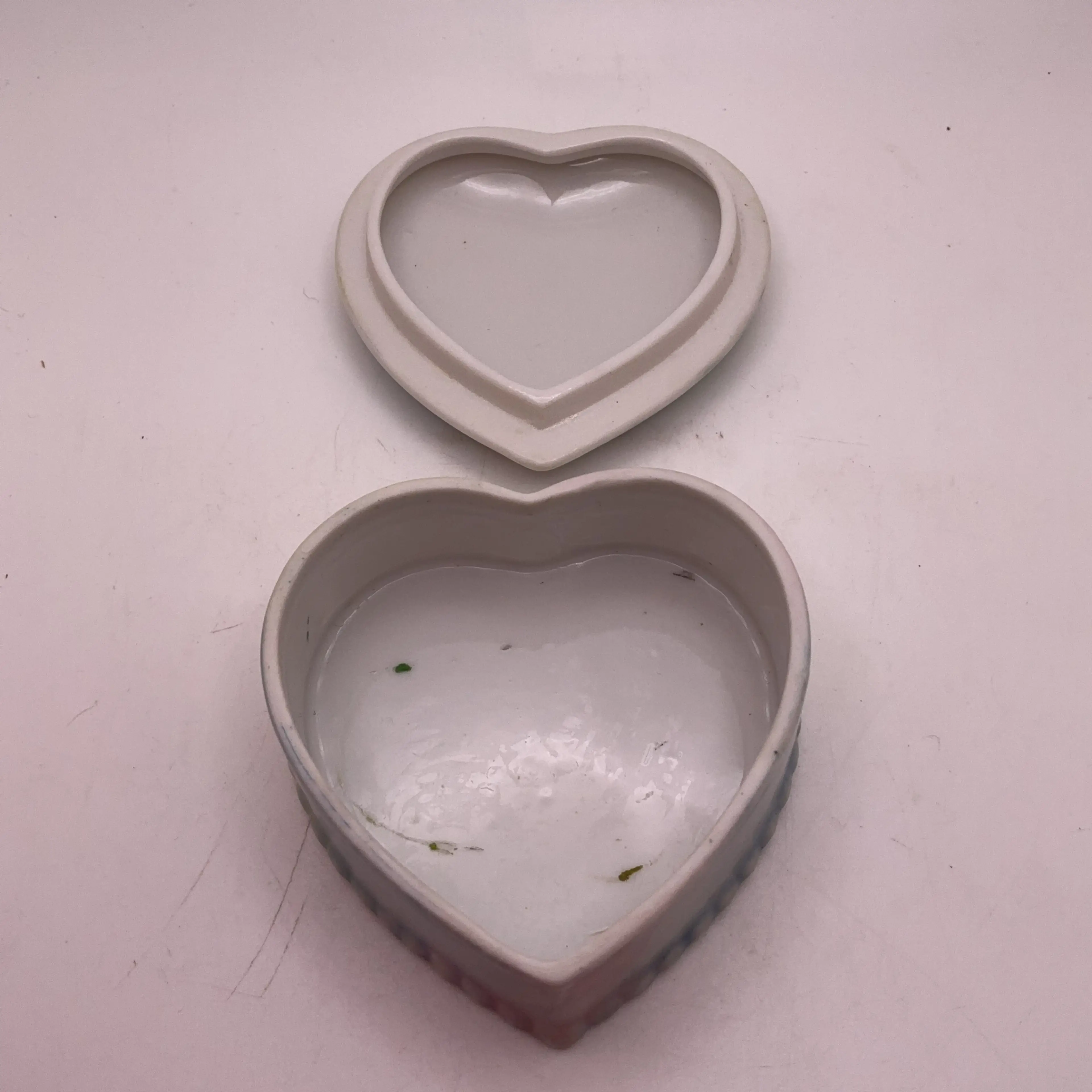 Image 3 of 4