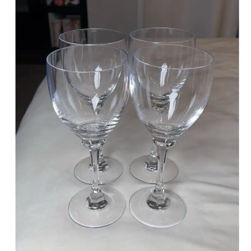 Set Of Four Vintage Crystal Mikasa Stephanie Inspired Clear Wine Glasses
