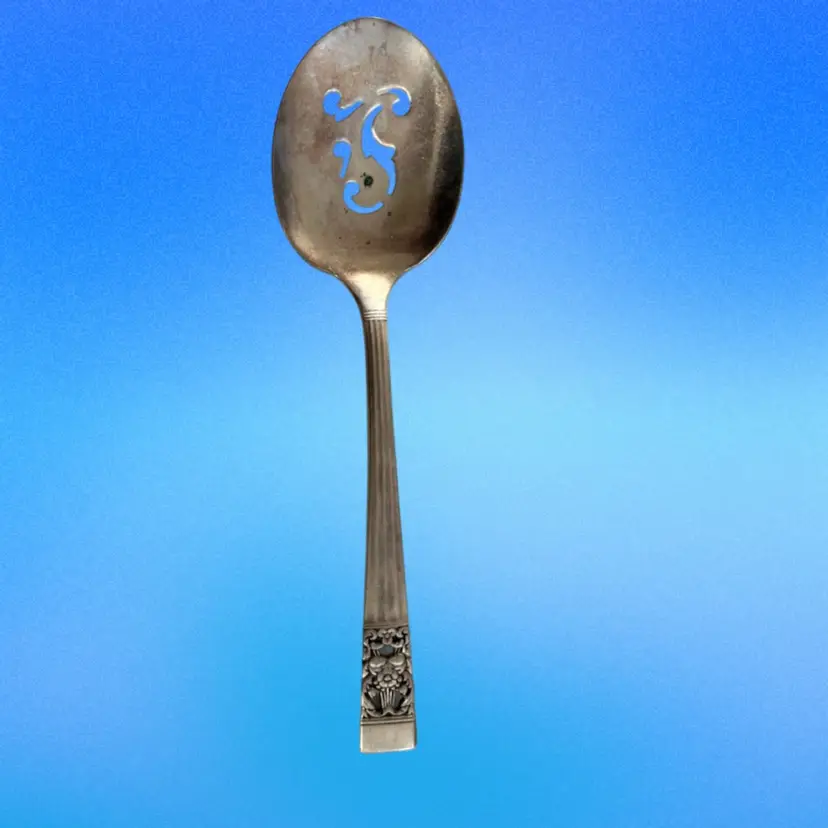 Vtg Oneida Coronation Lg Sugar Sifting Spoon 1936