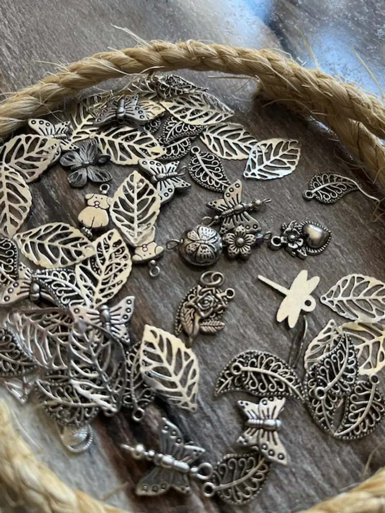 Mix Silver Tone Charms  #38 CLOSEOUT AUCTION