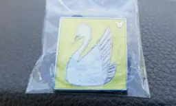 Swan Disney pin