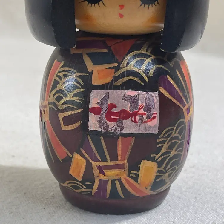 VTG Japanese Wooden Kokeshi Doll Girl Figurine Hand Painted Kimono Signed