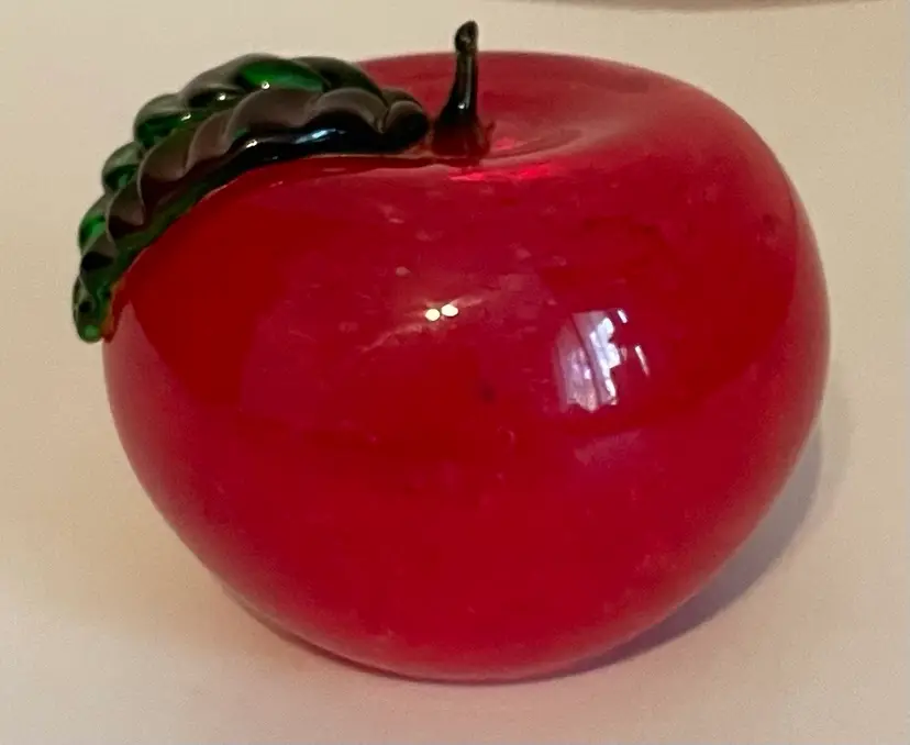 Red Apple Glass Paperweight With Green Leaf And Stem 3” X 2.5”