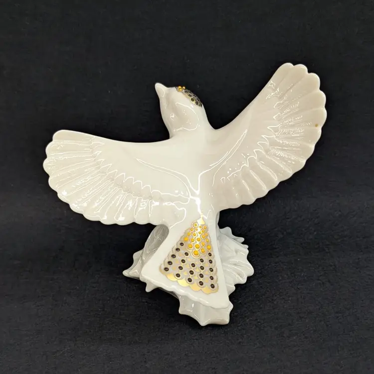 Vintage Lenox Jewels Flying Bird Figurine China Jewels Collection with Box USA 1994