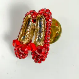 Red Rhinestones Ballet Slippers Shoes Pin