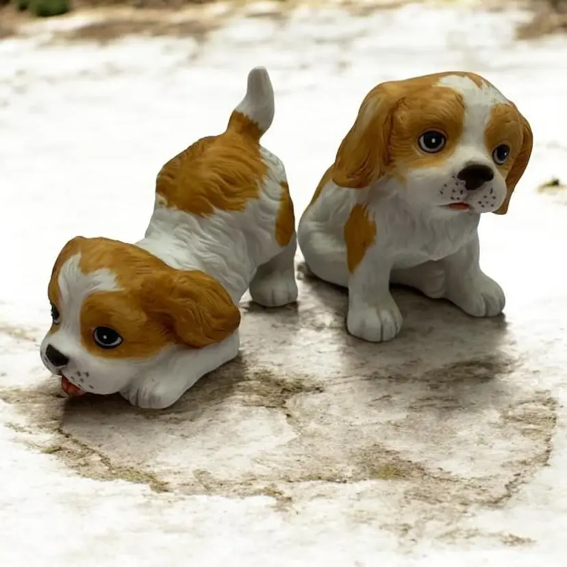 Homco Puppies - Brown & White 3.5" x 3.5"