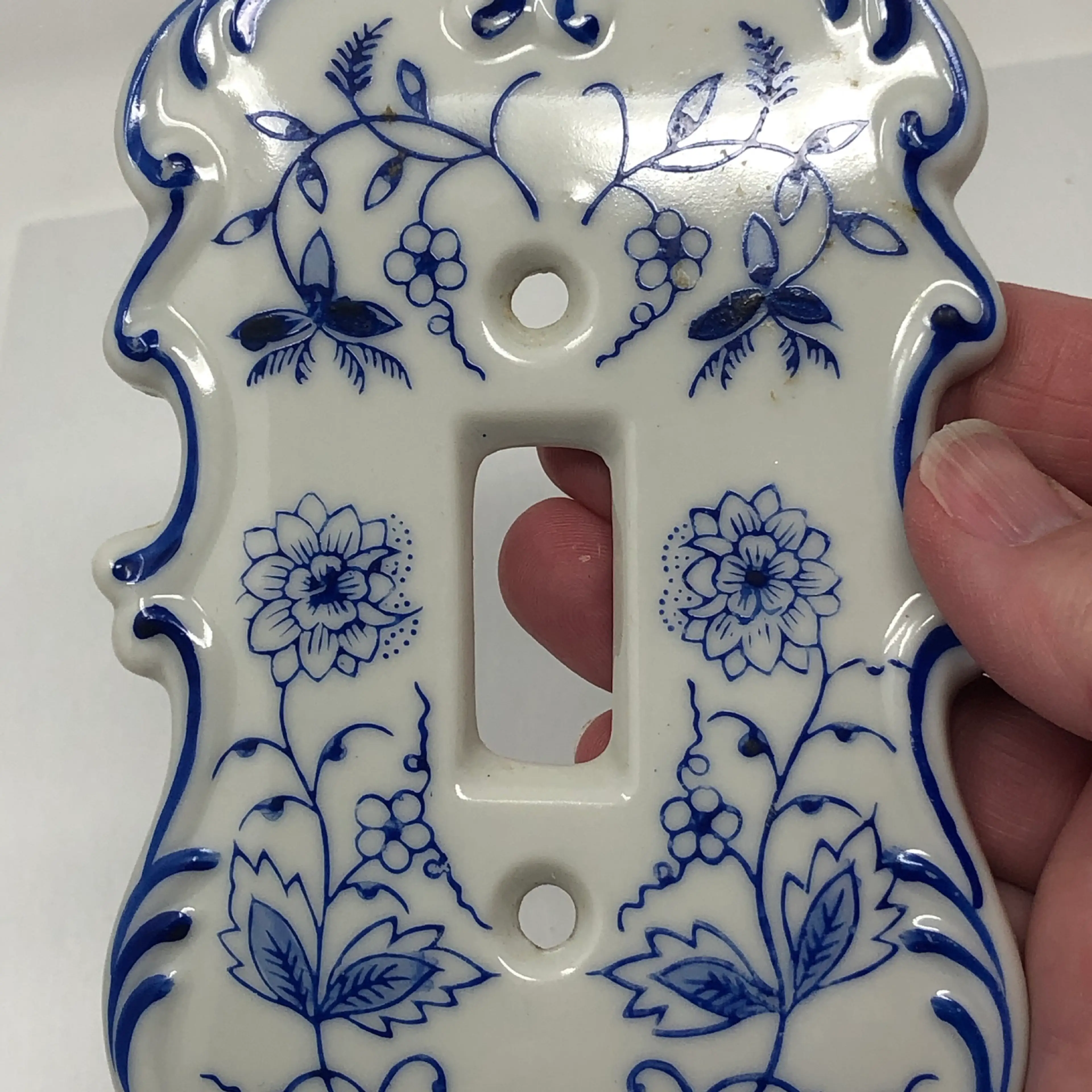 Image 2 of 5
