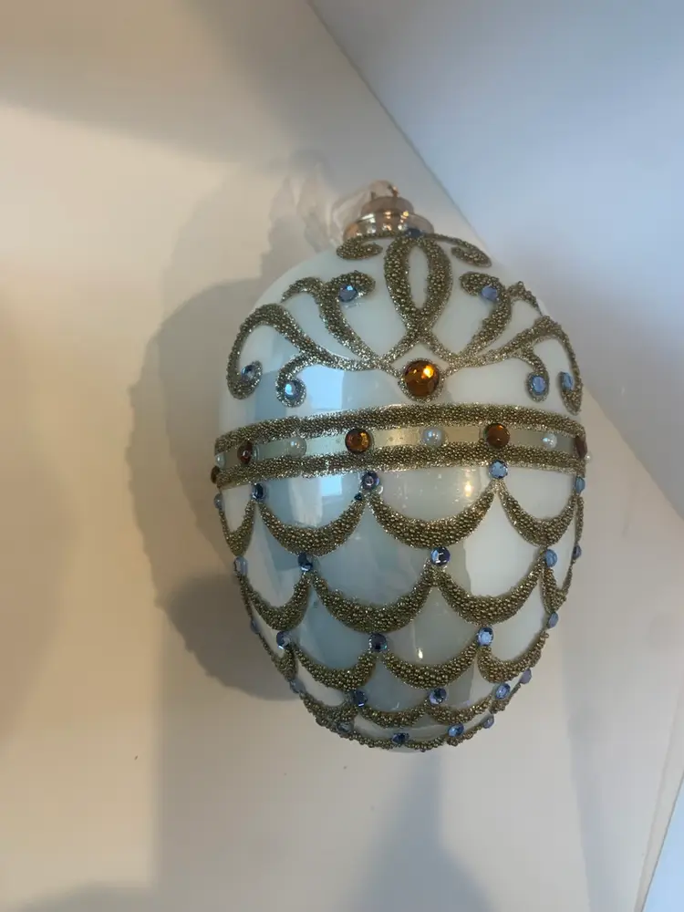 Christmas Ornament in the style of Fabergé egg