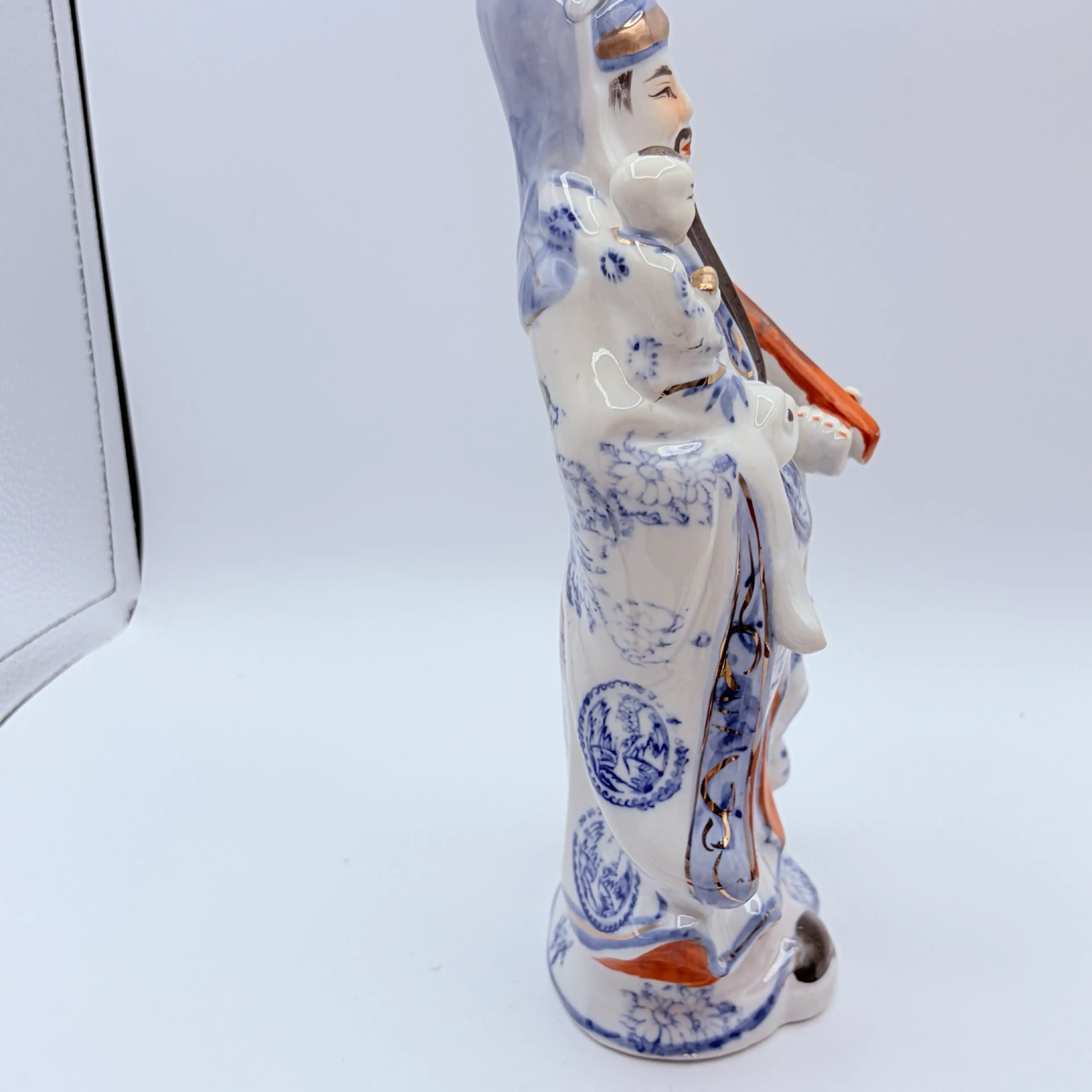 Image 4 of 6