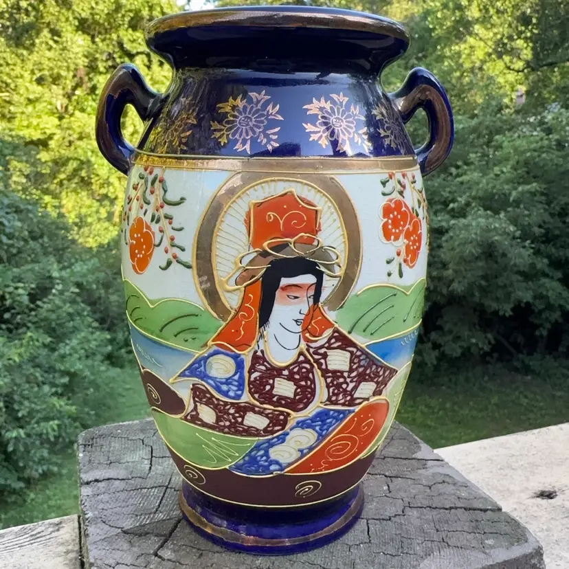 Satsuma Style 7” Geisha Wall Pocket Or Vase