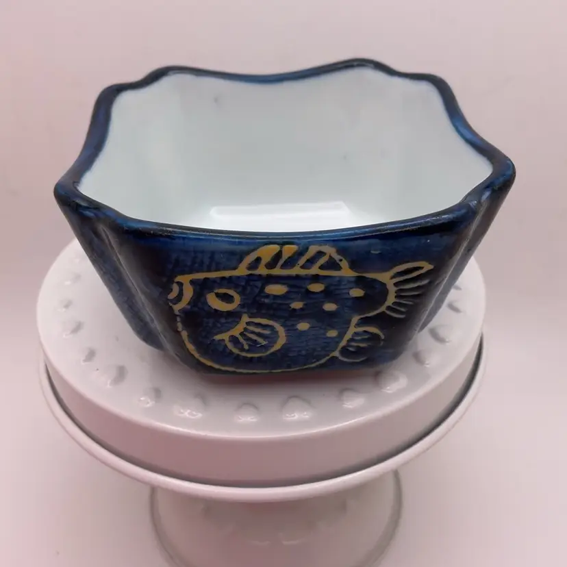 POW4 Ceramic Pufferfish Trinket Dipping Dish 2” x 3”