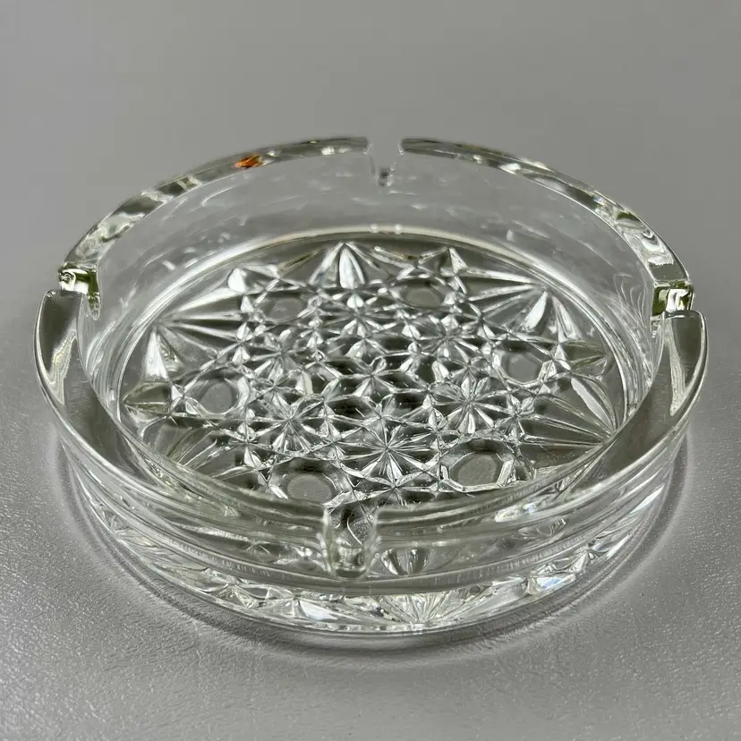Vintage Clear Glass Heavy 5.5" Round 4 Slot Cigarette Ashtray Weighs 1lb