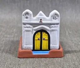Miniature Pottery Nativity Scene w/Church Cover Free Shipping