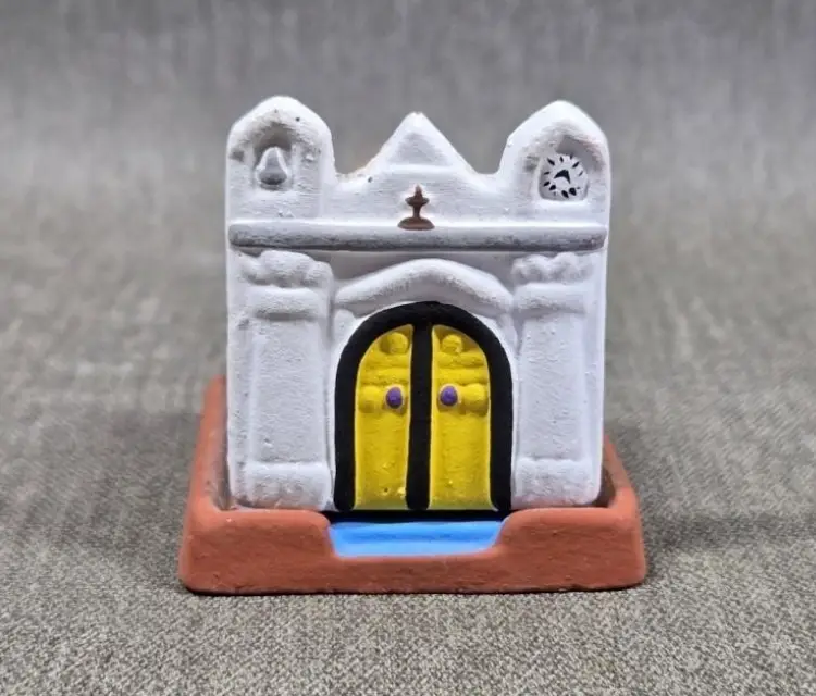Miniature Pottery Nativity Scene w/Church Cover Free Shipping
