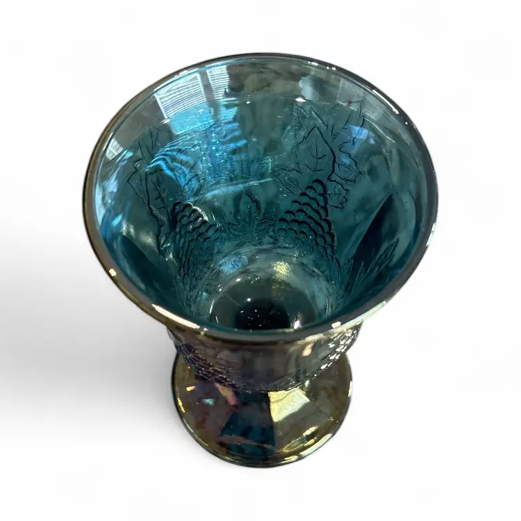 BAM bids Iridescent Carnival Glass Bundle