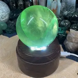 Dark Faux Wood Spinning Light Stand